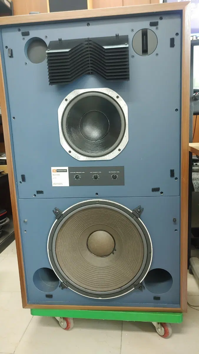 JBL 4343  스피커