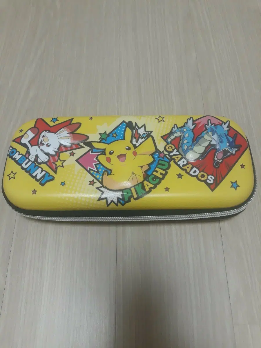 포켓몬 필통