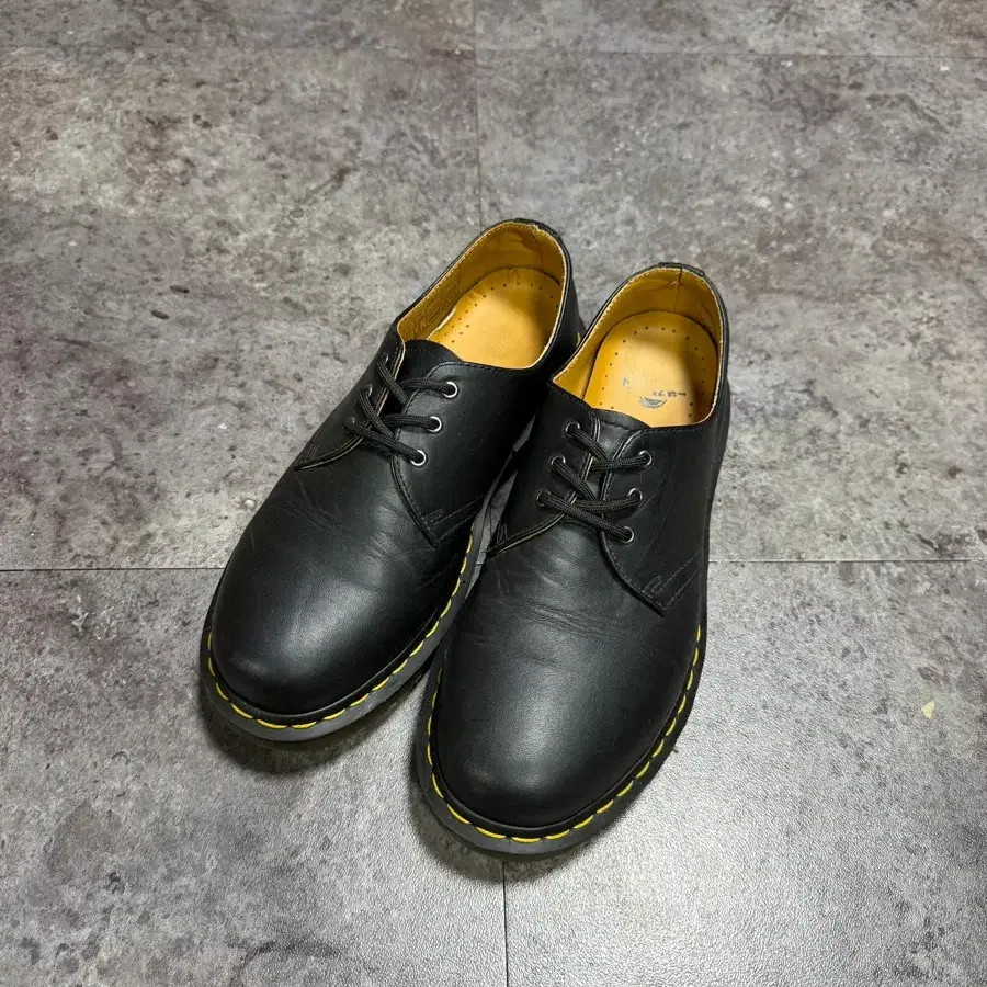 닥터마틴 1461 260 새상품급