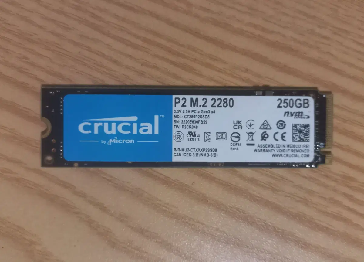 마이크론 Crucial P2 M.2 NVMe 250GB