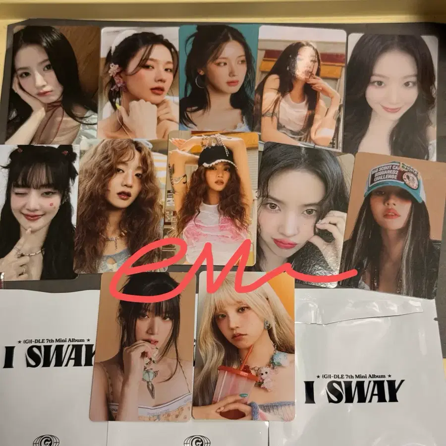 (일괄) 여자아이들 I SWAY 랜덤 포카