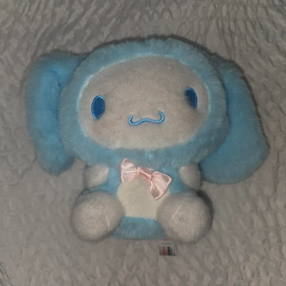 산리오 시나모롤 인형 (누르면 귀가 움직여요)