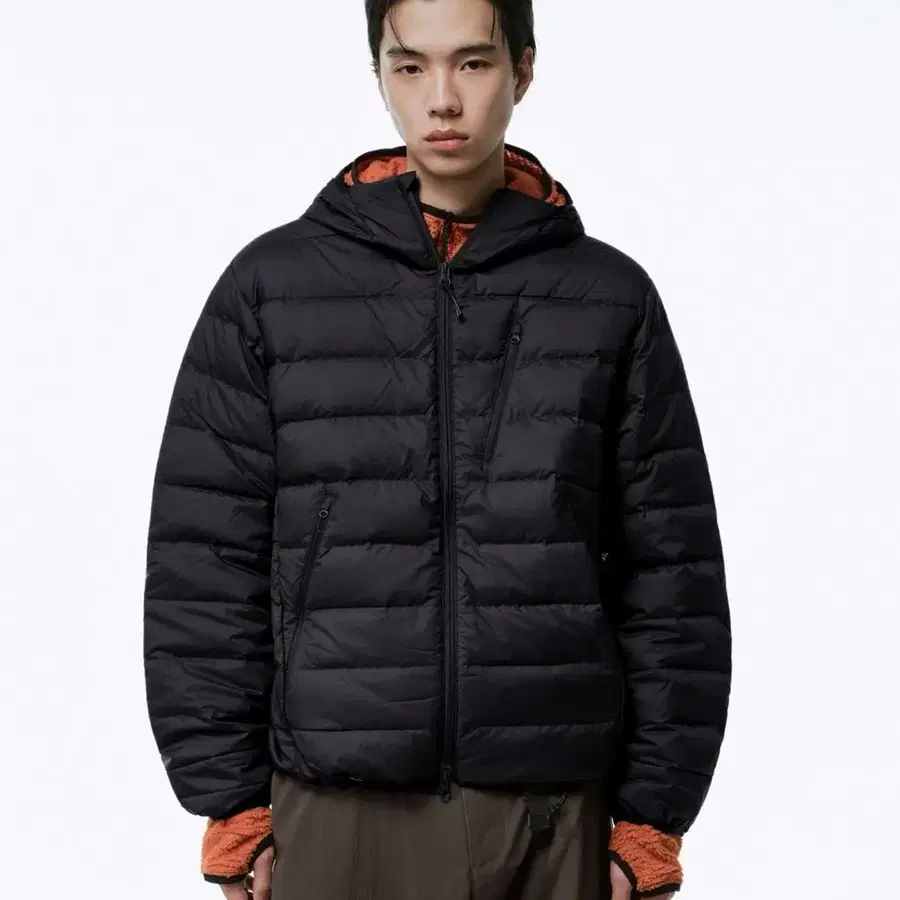 (XL) 무탠다드 시티레저 후디드 라이트 다운 재킷 [블랙]