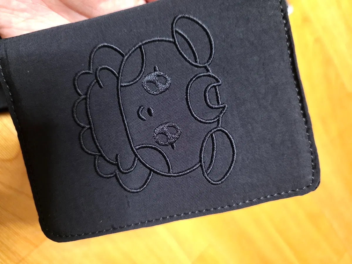 에이티즈 마이티즈 쫑요 passport case
