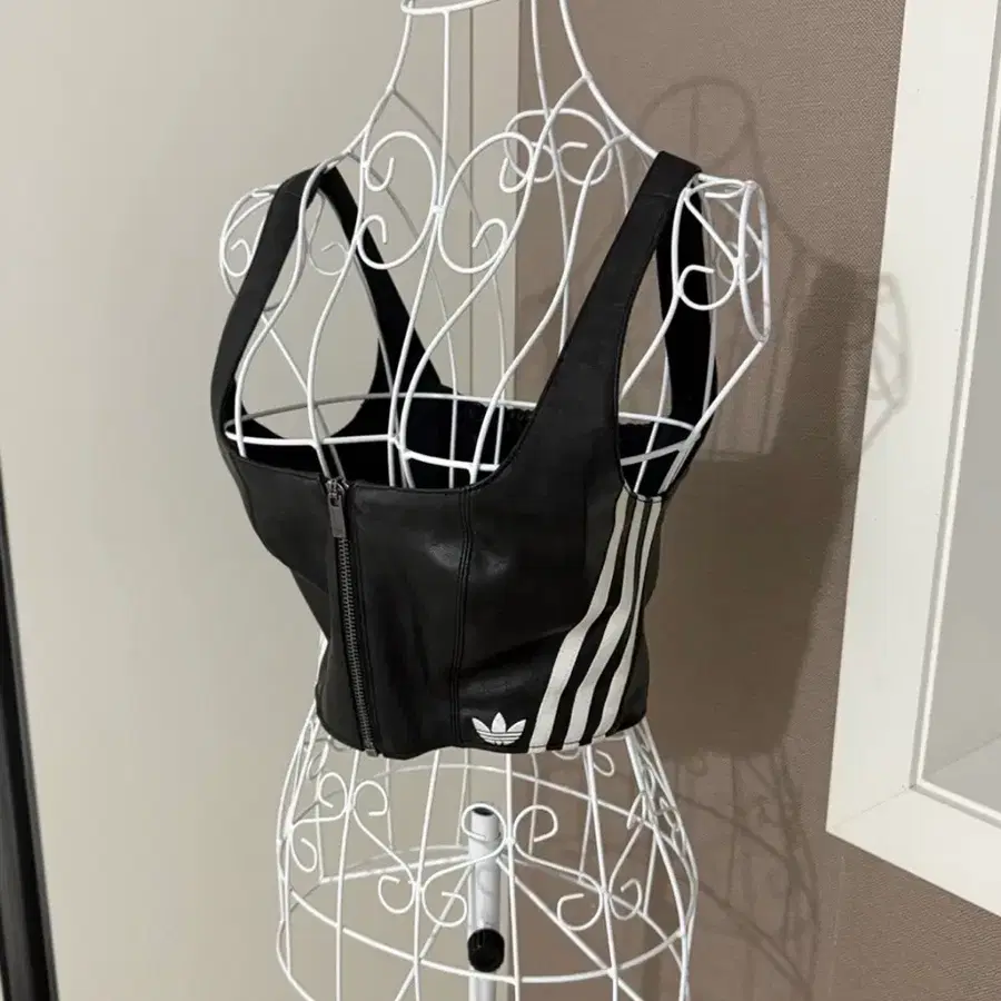 아디다스 레더탑36