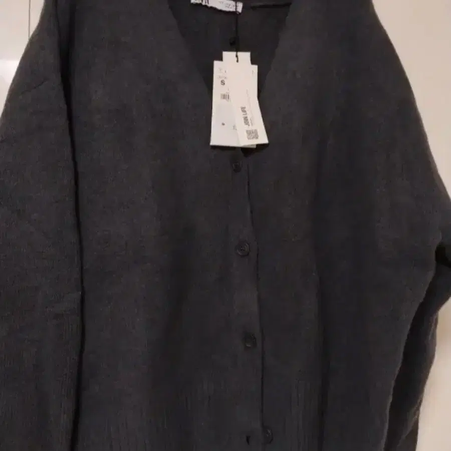 자라 zara 가디건 새상품 s 택달림