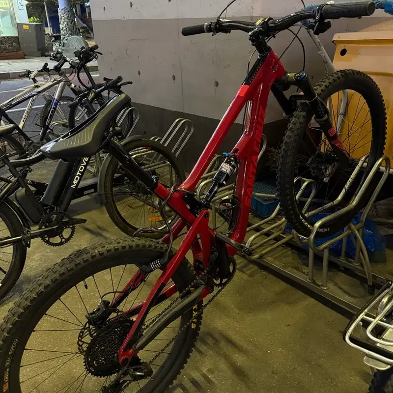 Santa Cruz Hightower 풀샥 MTB