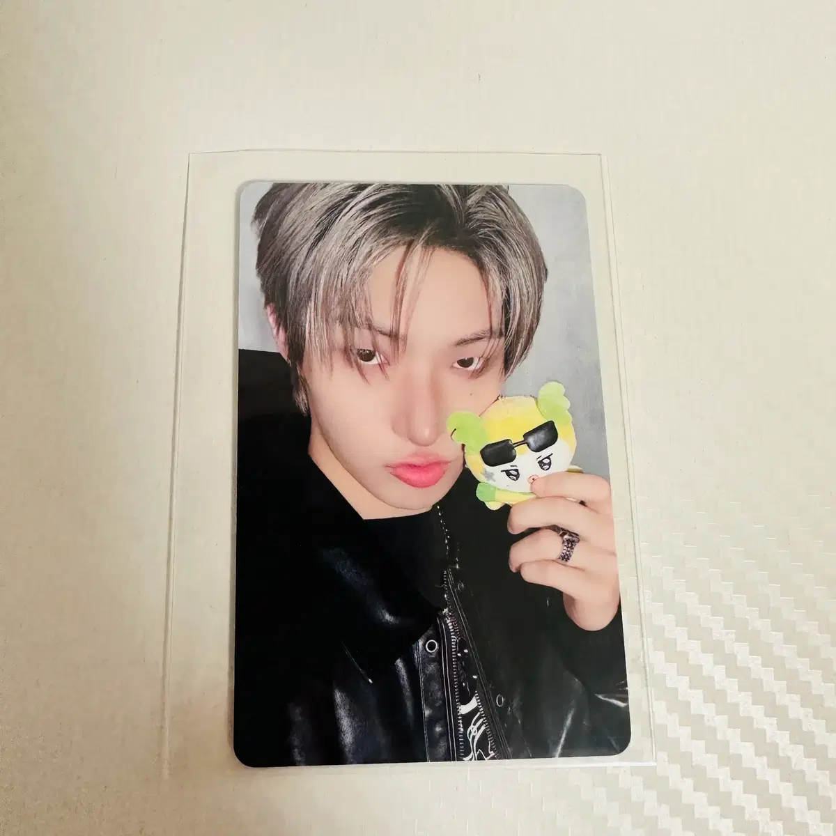 에이티즈 마이티즈 락스타 팝업 트레카 포토카드 민기 인형ver