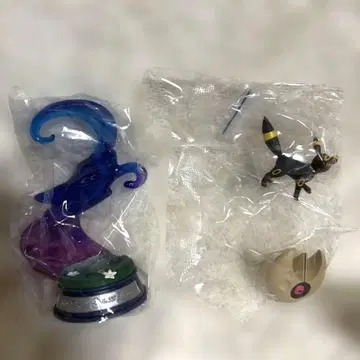 블래키&루나토성 피규어