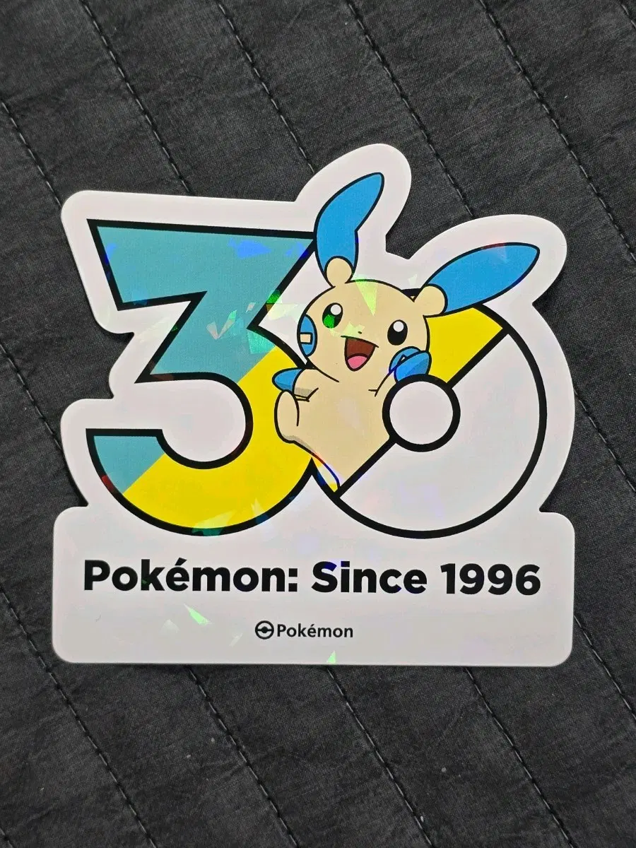 포켓몬스터 30주년 로고스티커 마이농