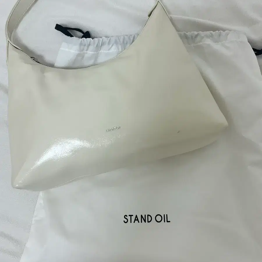 스탠드오일 플럼백