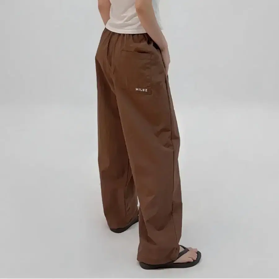 (새상품)마일즈 나일론팬츠 L