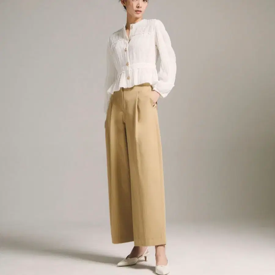 마인 원턱 와이드 크롭 팬츠 55사이즈(마인 원턱 와이드 크롭 팬츠 55사이즈(1회 착용, 25년구입)