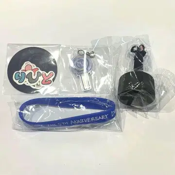 INI 이케자키 리히토 캡슐 토이 세트