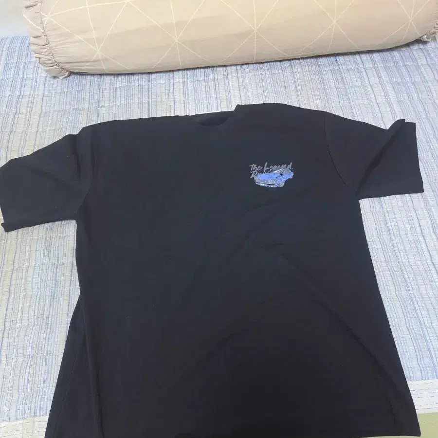 반팔블랙
