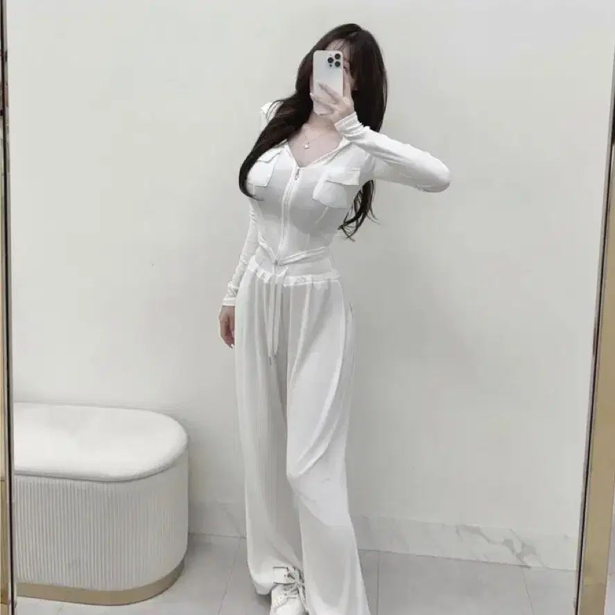 {set 새상품} 펄 후드집업 새틴 끈 와이드 팬츠 투피스 세트