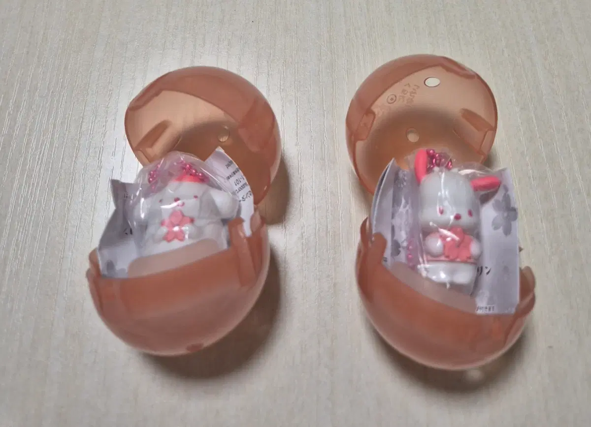 산리오 원톤 마스코트 벚꽃 키링 가챠 폼폼푸린,포차코(미개봉)