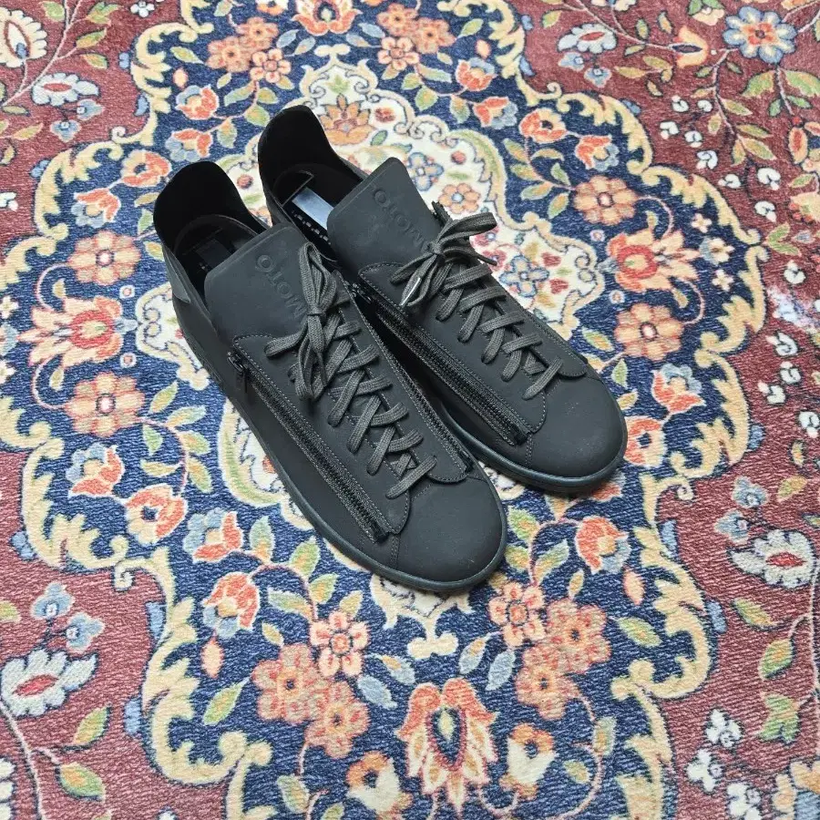 [US10,270-275] 아디다스 Y-3 스탠 스미스 집업 (Dark Olive)