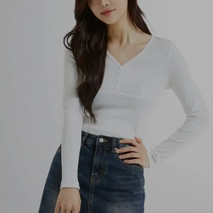 스파오 긴팔 티셔츠 화이트 크롭 택달림 새상품
