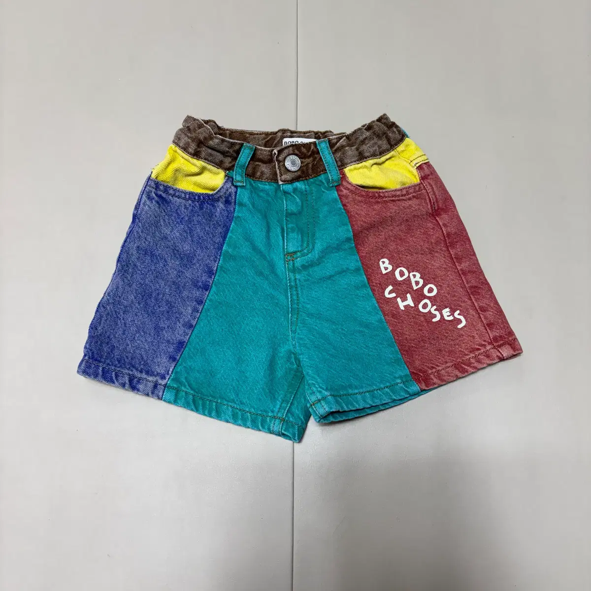 보보쇼즈 컬러블럭 반바지 4-5y