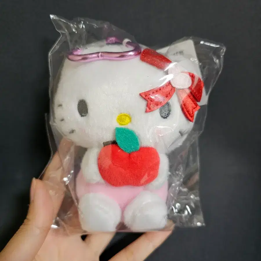 헬로키티 인형 애플 키링