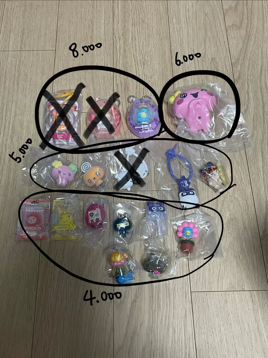 다마고치/치이카와 중복 가챠 피규어 판매