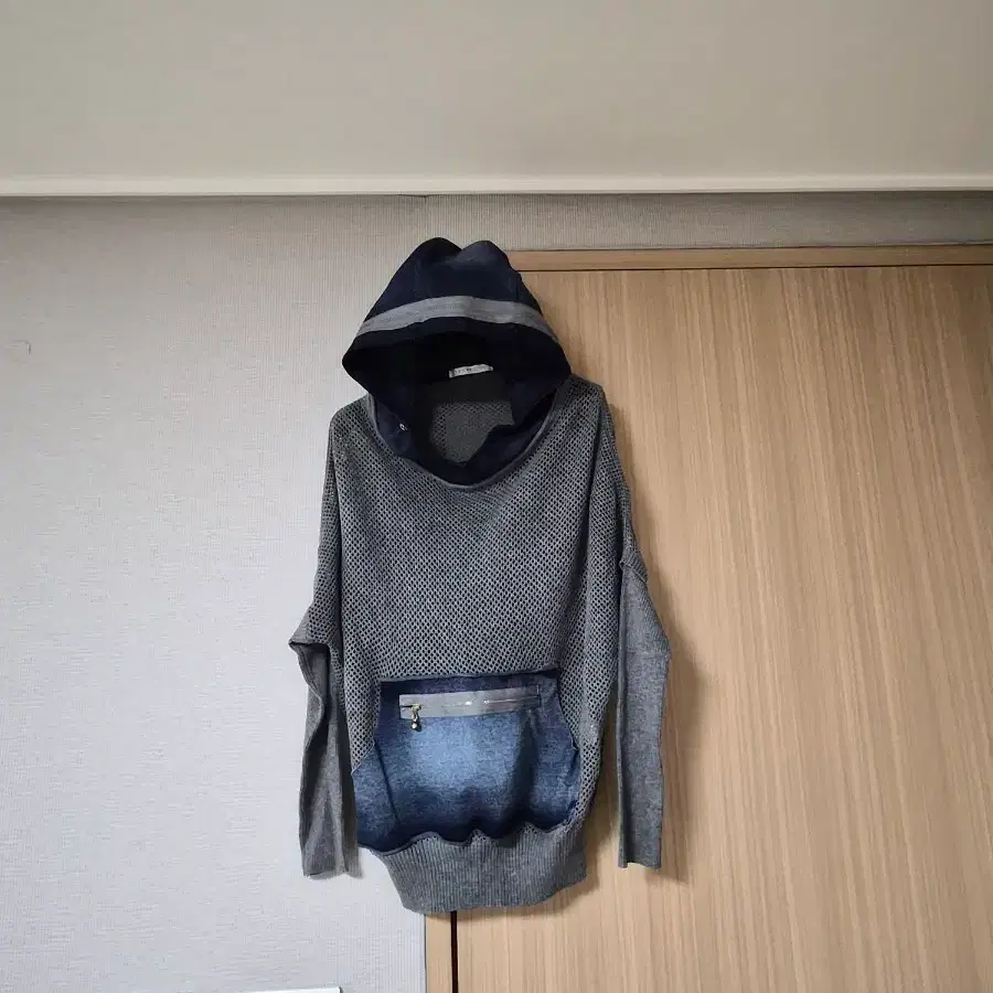 벨벳 70 그레이 데님 후드티