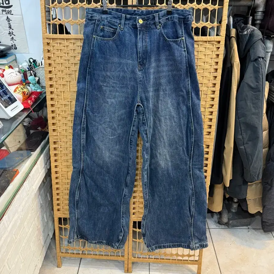 34-35/23ss 정품 루이비통 워시드 웨이비 버기 데님팬츠 팝니다