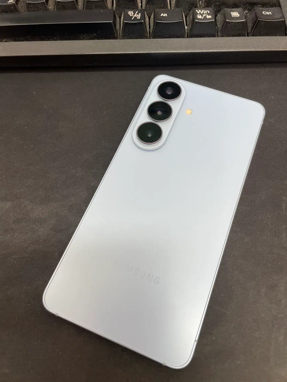 갤럭시S26 블루 256GB 무잔상 상태좋은 중고88만2천팝니다