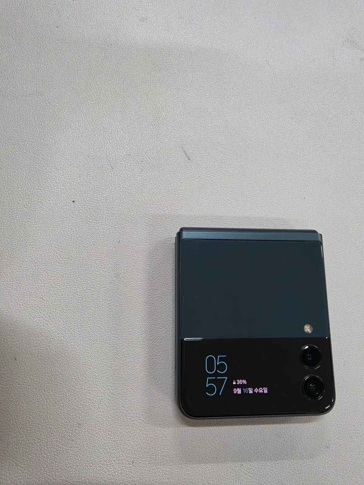 갤럭시 Z플립3 그린 무잔상 정상공기기 중고폰