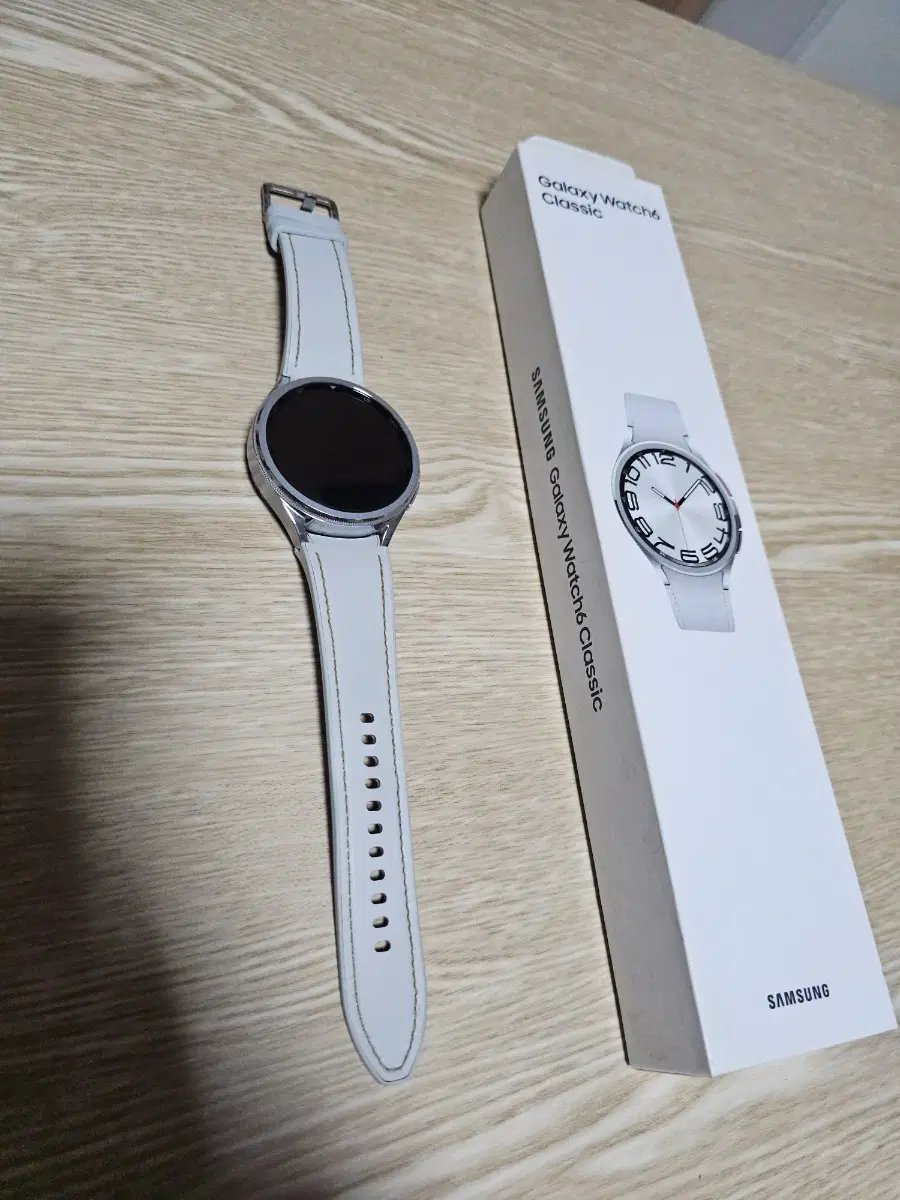 갤럭시워치 6 클래식 47mm 팝니다!