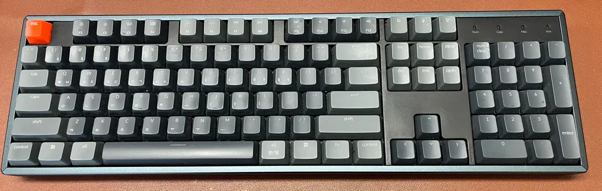 Keychron K10 유무선 기계식 키보드(알루미늄 RGB 핫스왑 적축)