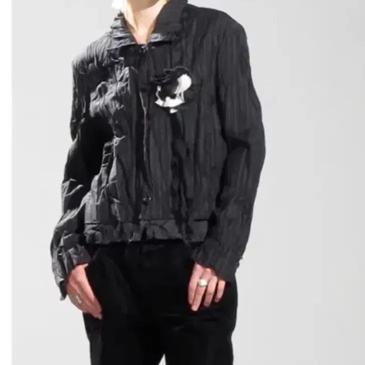 더일마 saints wool crinkled jacket