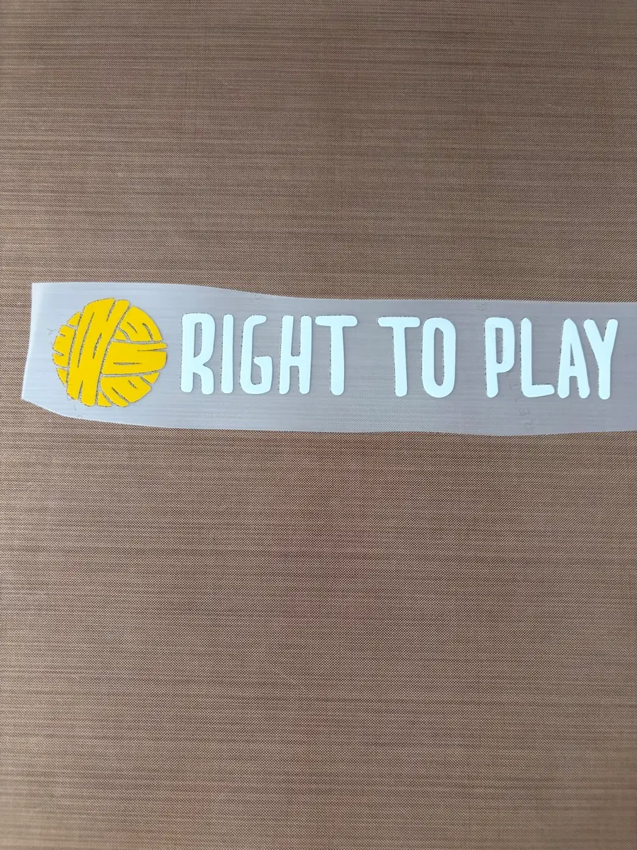 right to play 리버풀 후면스폰서 유니폼마킹