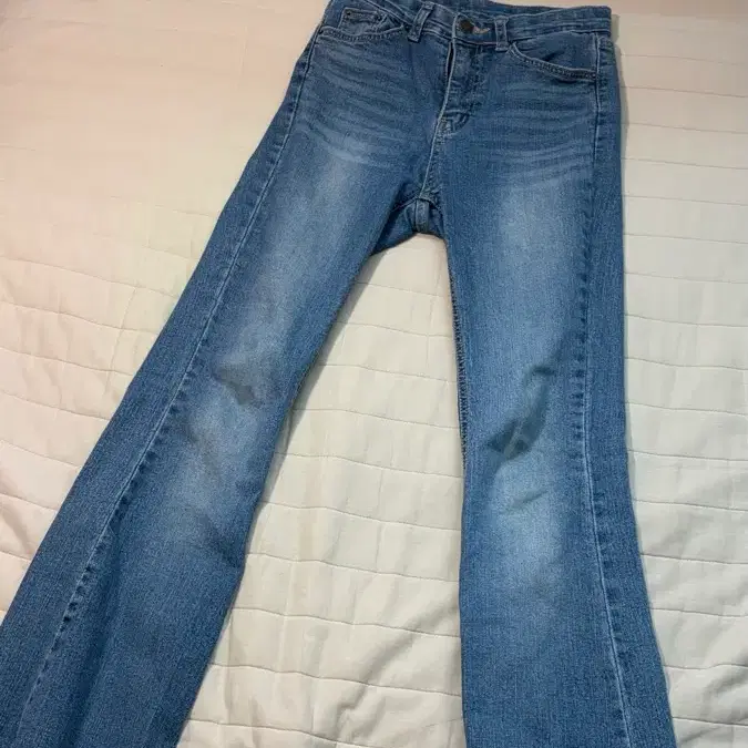 부츠컷 청바지