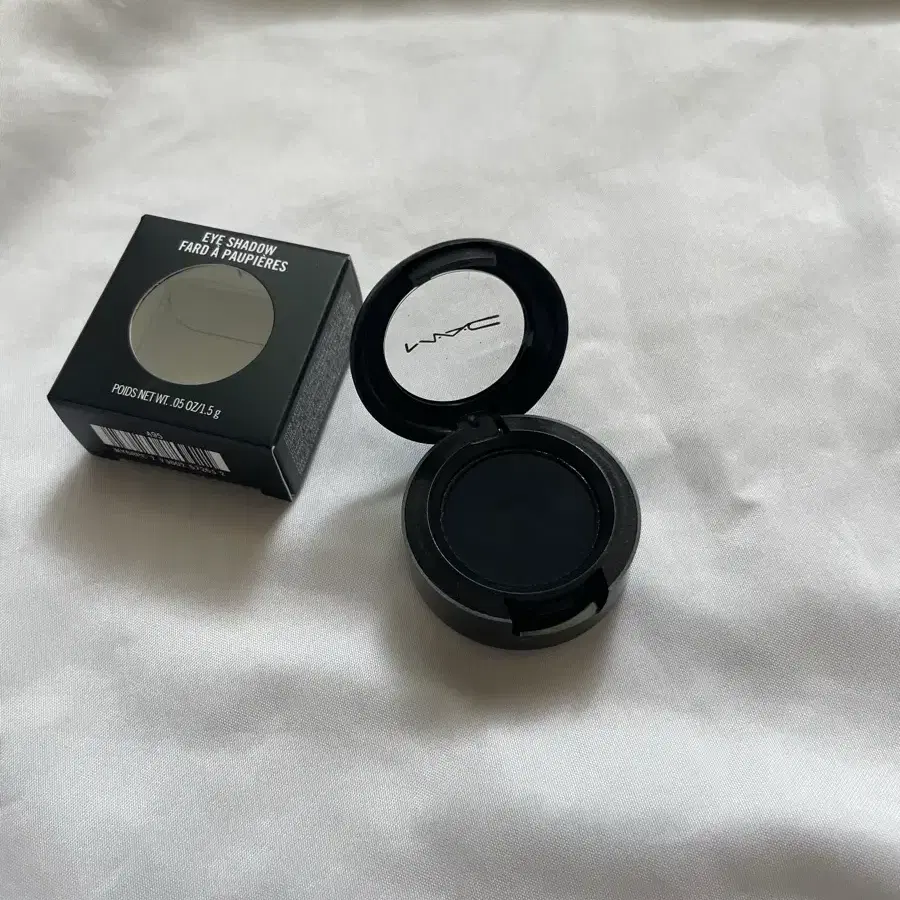 mac 맥 아이섀도우 카본