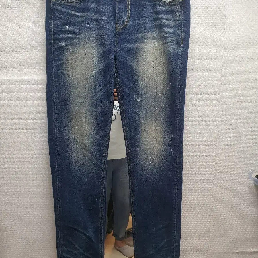 크리에이티브 안트 빈티지 페인팅 워싱 청바지 (L / 31~32인치)