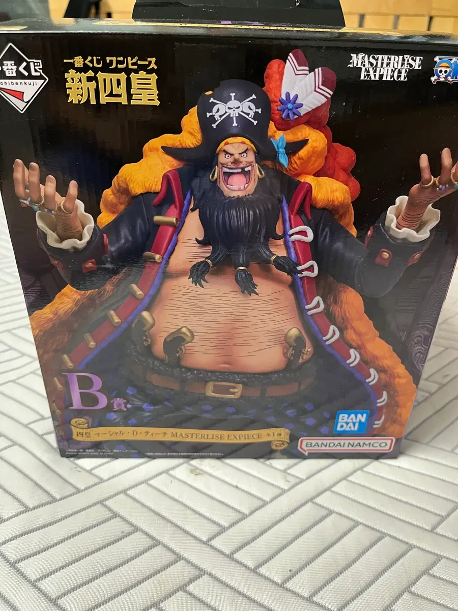 원피스 피규어 이치방쿠지 신사황 검은수염 티치 b상