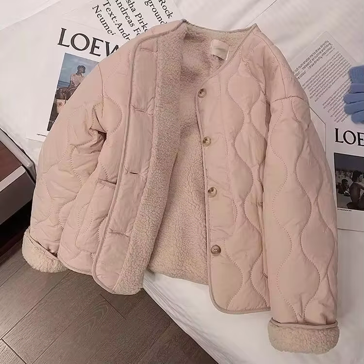 여성 루즈핏 누빔 안감 숏자켓