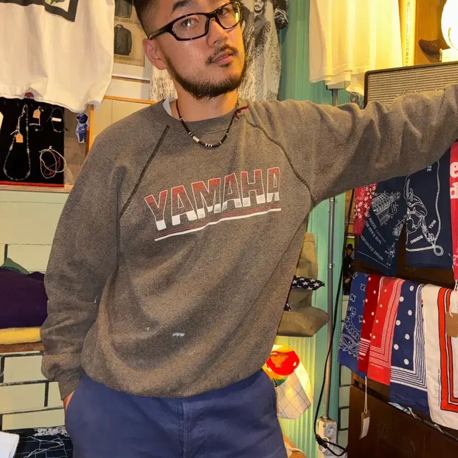 80-90s Vintage YAMAHA Raglan Sweatshirt