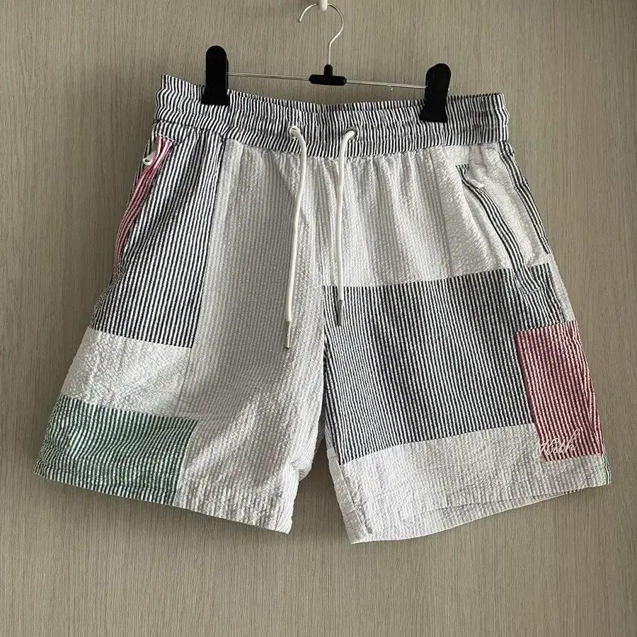 Kith 키스 반팔 체크 패턴 반바지