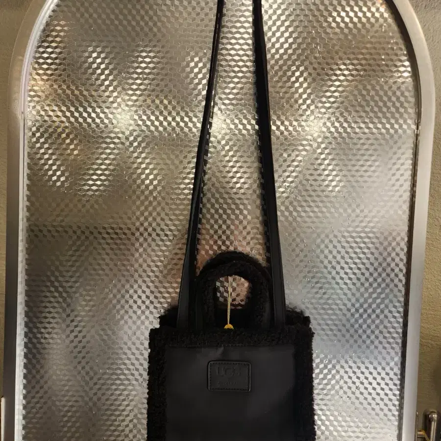 UGG x TELFAR 어그 텔파 스몰 쇼핑백 블랙 20x15