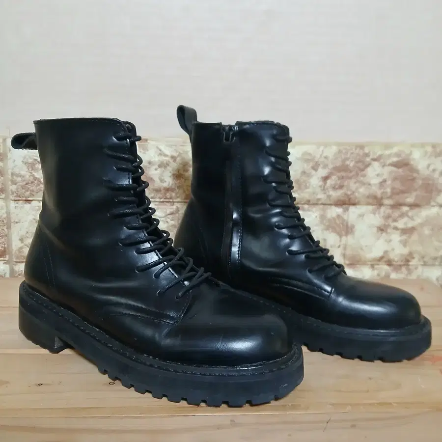 (106) 블랙 워커 부츠 230