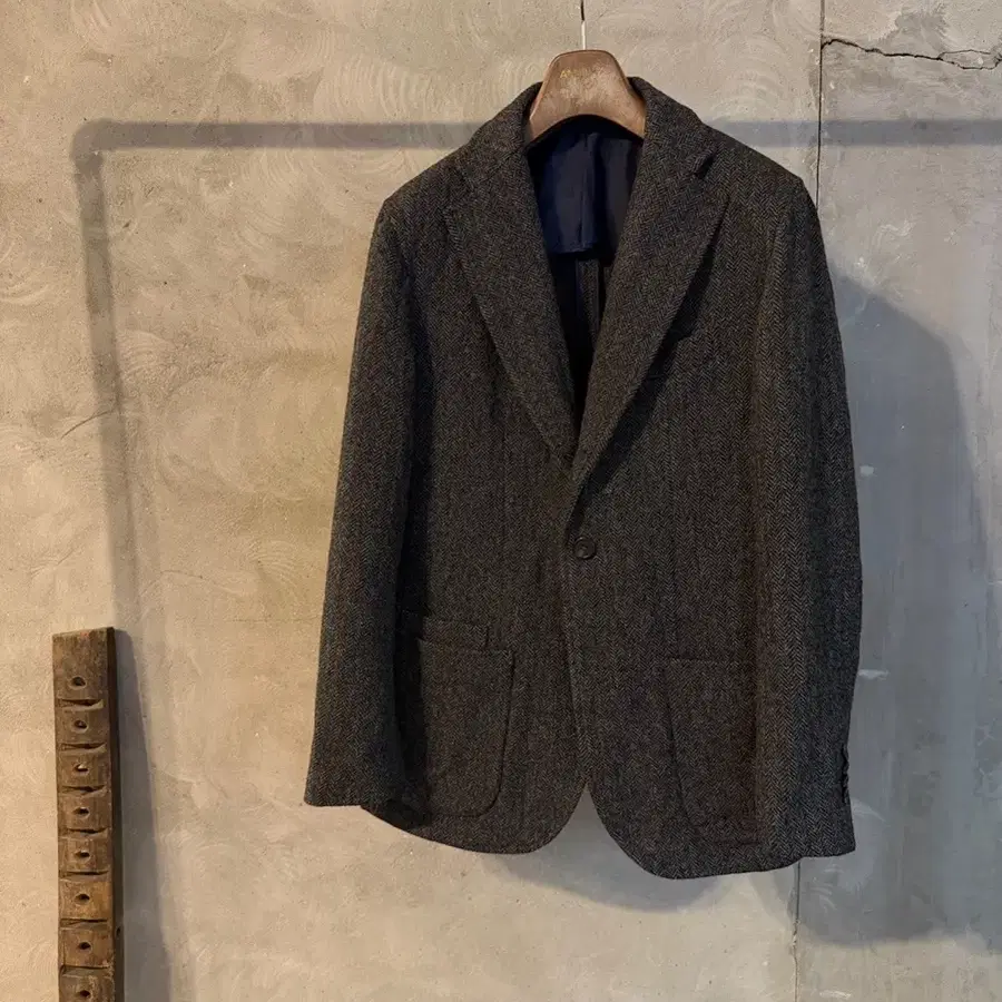 라칸타넬라 헤링본 트위드 자켓 남성100