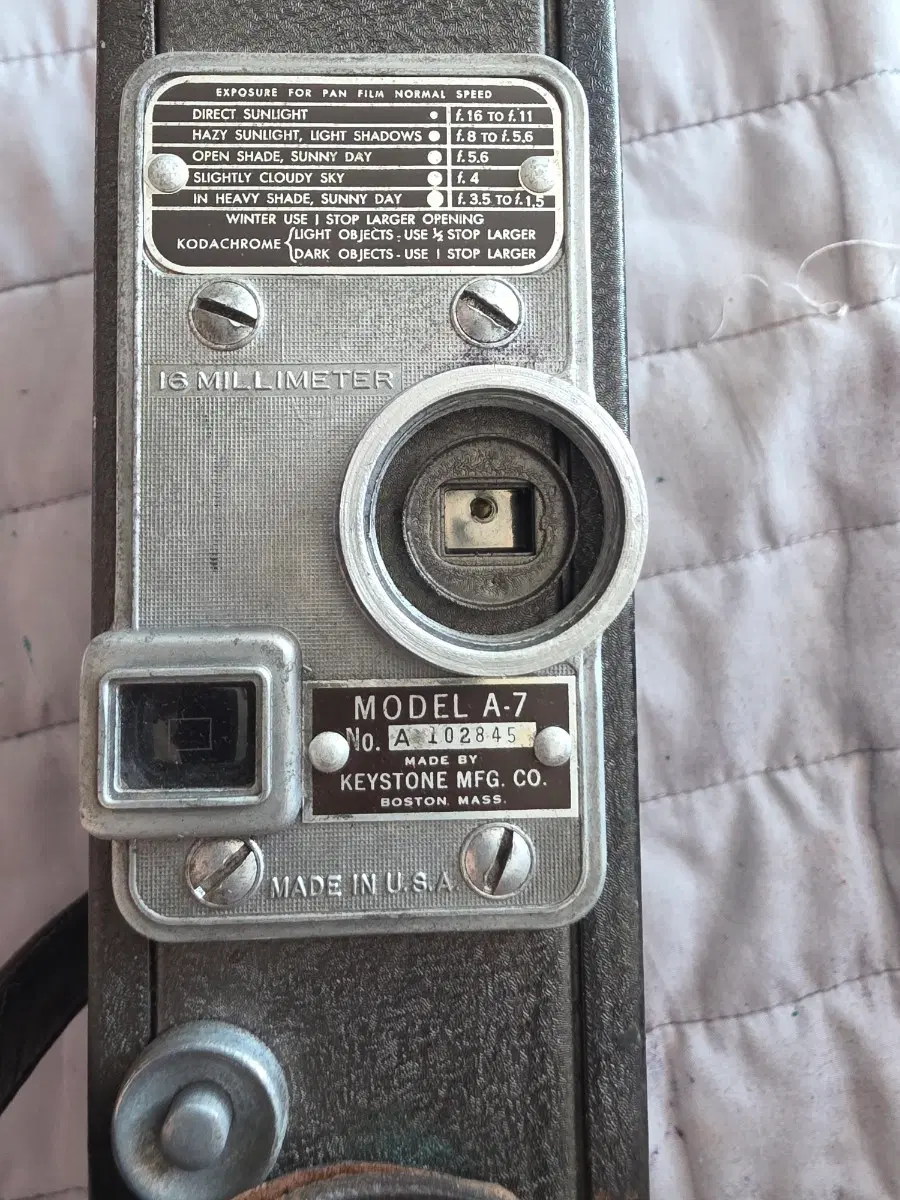 키스톤 A-7 16mm 필름 카메라