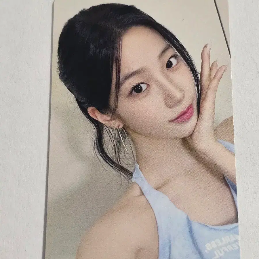 르세라핌 pureflow 일본 투어- 미야기 -UMS(유니바) 특전 포카 즈하 카즈하