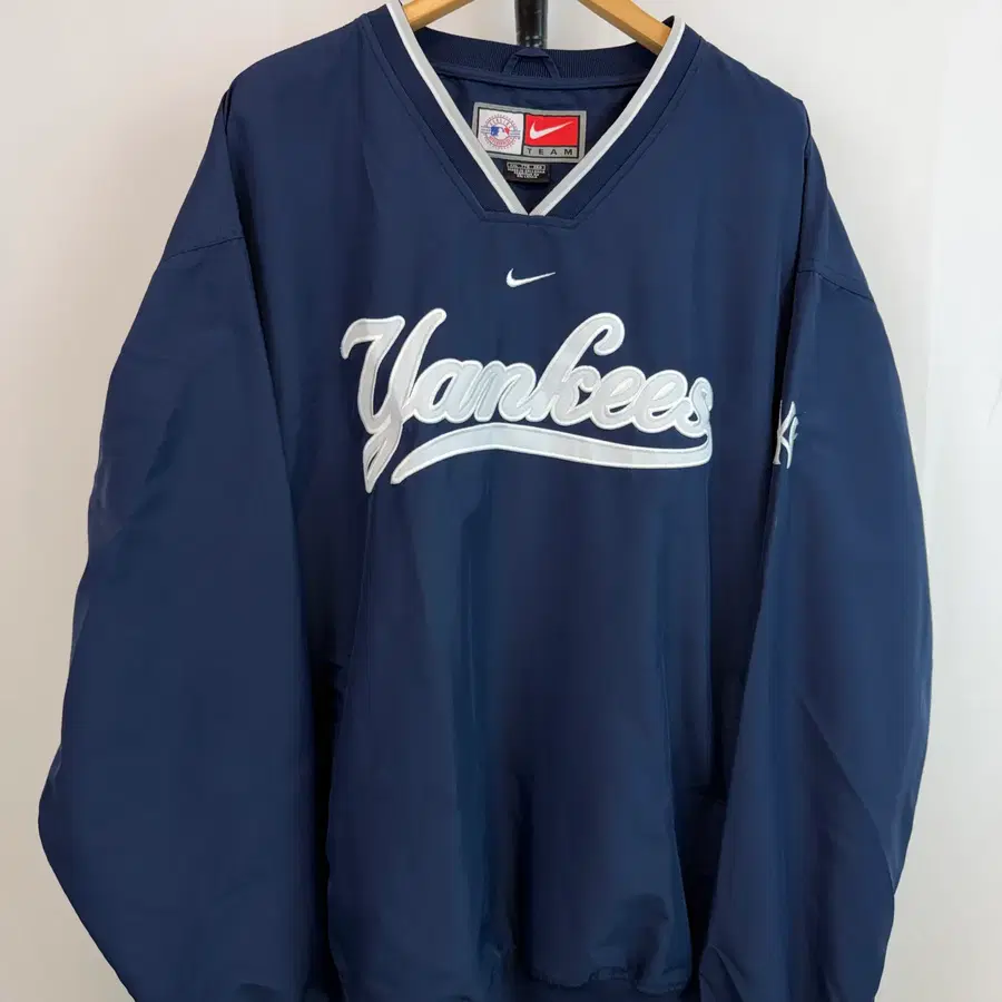 [NIKE]90-00s 나이키 뉴욕 양키스 웜업 바람막이 아노락