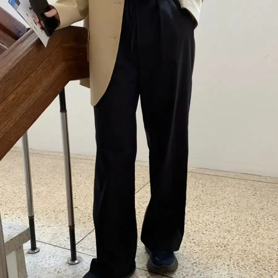 바이무드 Summer Essential Pants
