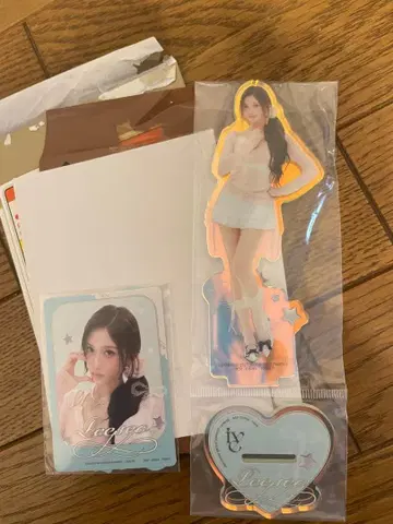 [ IVE ] 아크릴 스탠드 트레이딩 카드 이서 제일복권