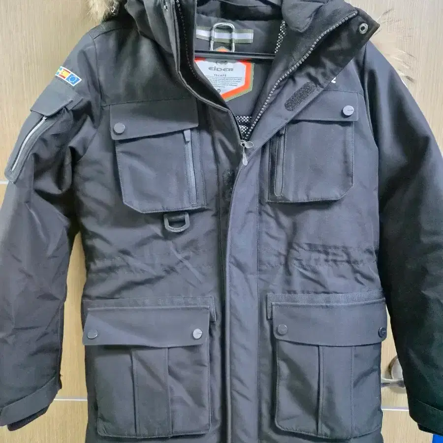 아이더 패딩 점퍼 블랙xs
